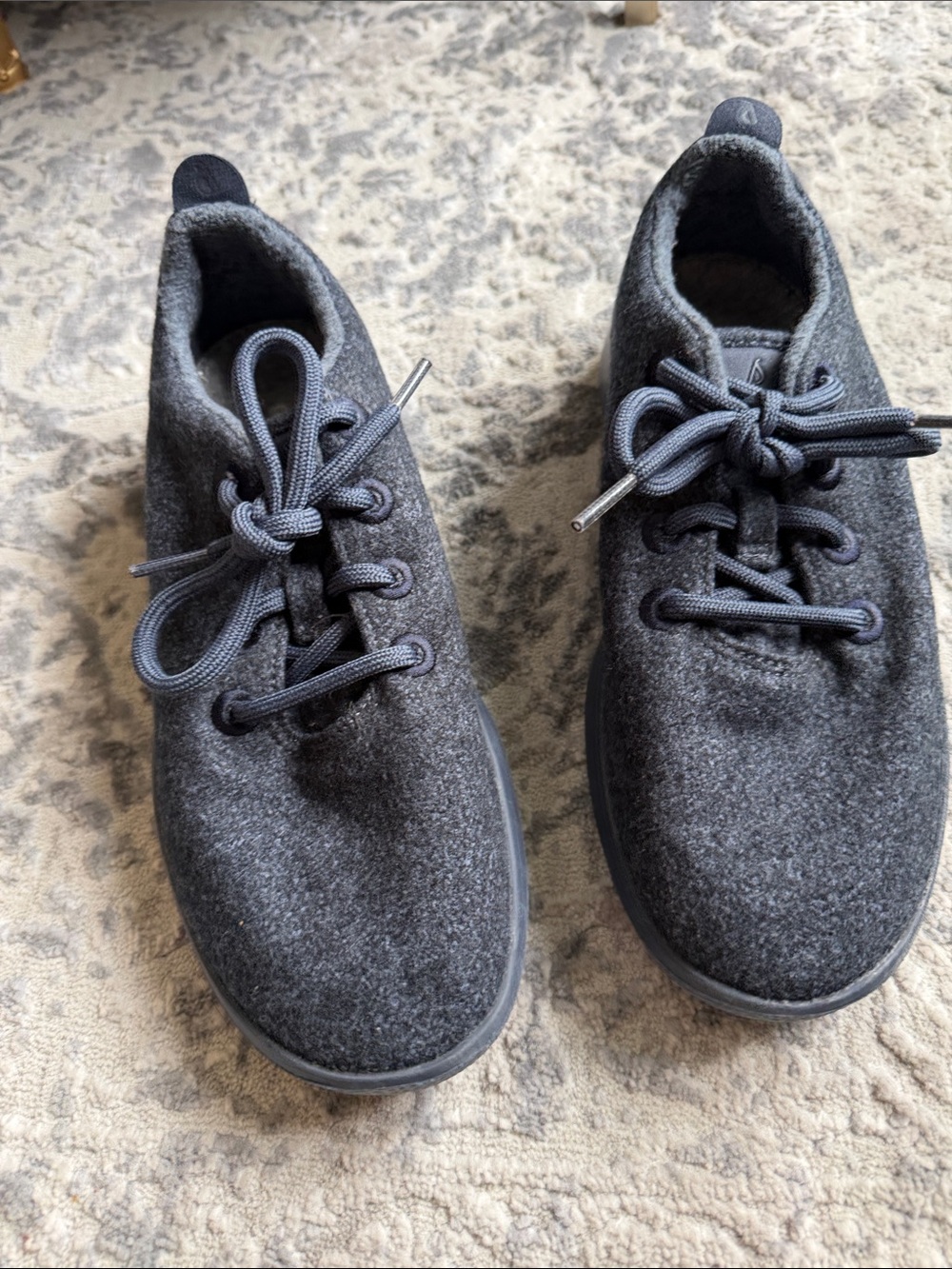 allbirds Navy Women’s size 8 Wool Sneakers